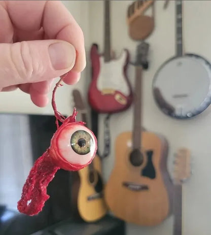 Realistic human eyeball prop