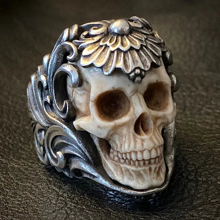 💀 Vintage Polish Floral Armor Antler Skull Ring